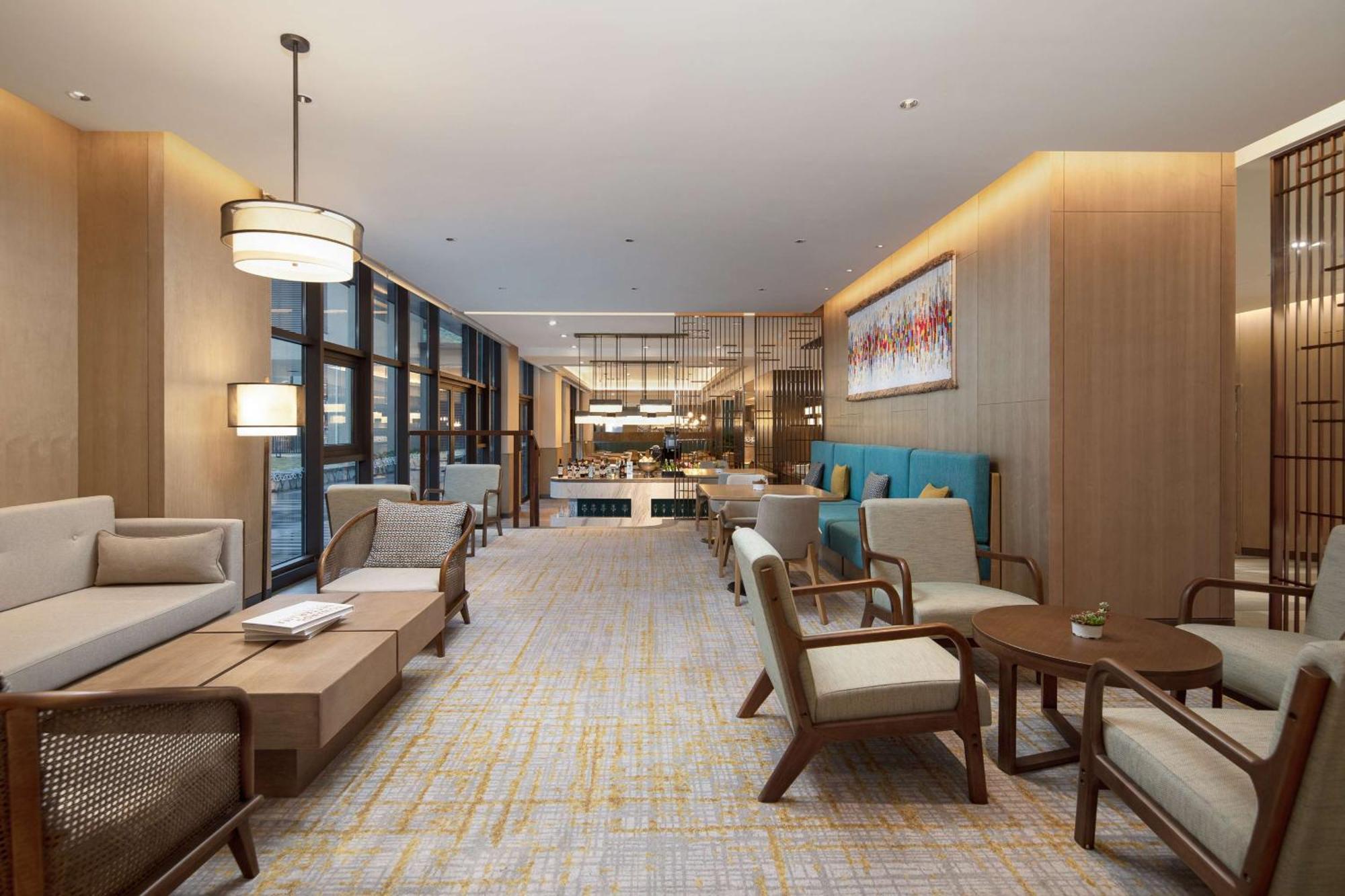 Hilton Garden Inn Цзючжайгоу Экстерьер фото